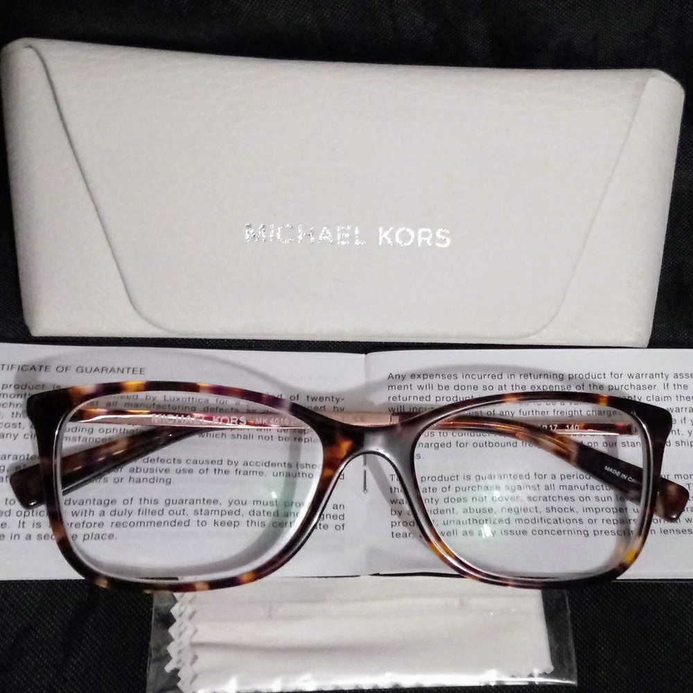 Michael Kors MK4058 (Caracas) 3501 54 17 135 - Picture 3 of 3